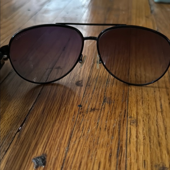 Marc by Marc Jacobs Black aviator Sunglasses with Case - Picture 9 of 9